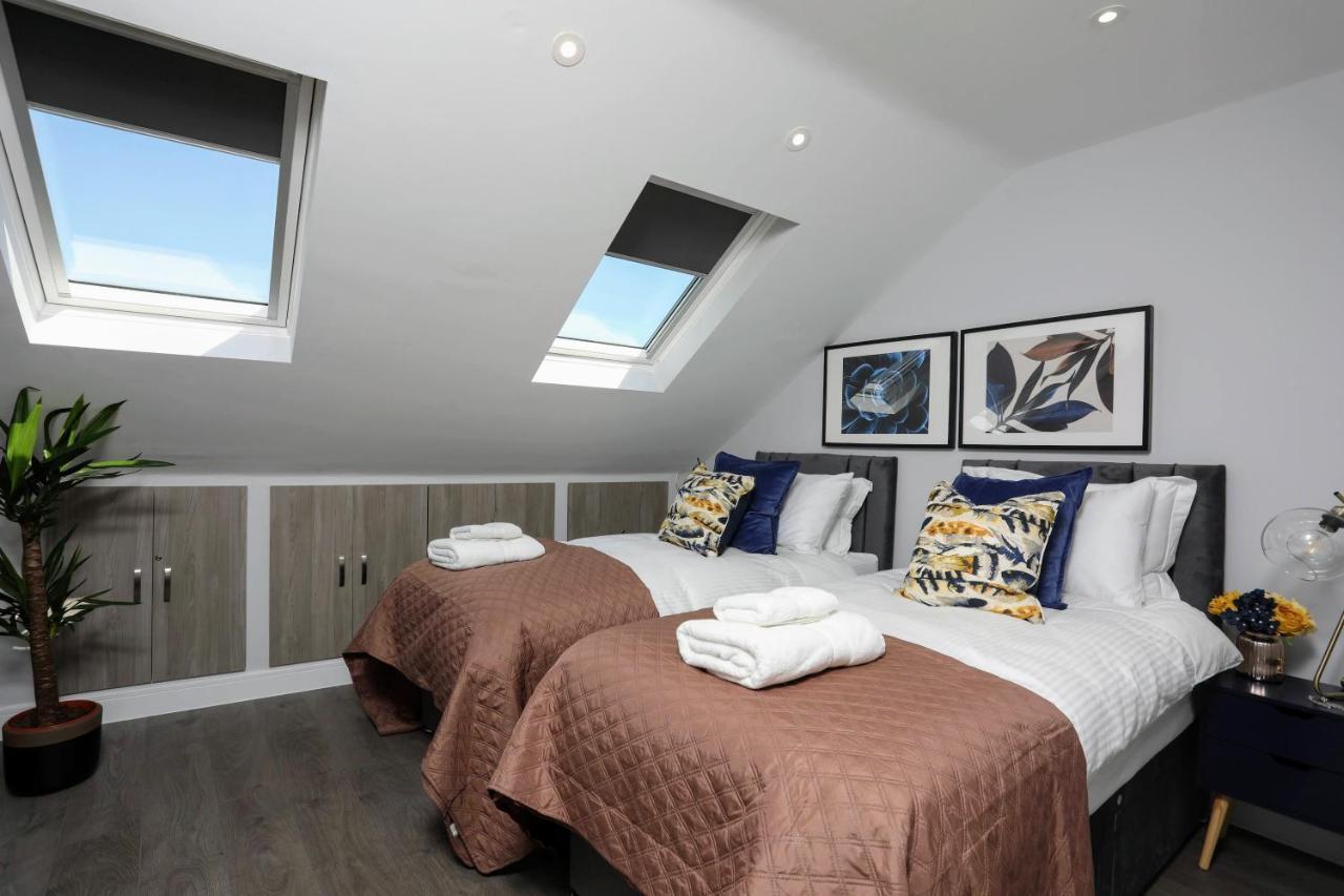 Aisiki Apartments At Stanhope Road, North Finchley, Airconditioned Multiple 2 Or 3-Bedroom, Pet-Friendly Duplex Flats, King Or Twin Beds, Airconditioned & Free Wi-Fi Exterior foto