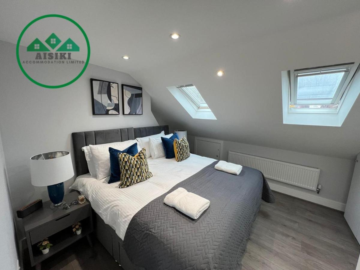 Aisiki Apartments At Stanhope Road, North Finchley, Airconditioned Multiple 2 Or 3-Bedroom, Pet-Friendly Duplex Flats, King Or Twin Beds, Airconditioned & Free Wi-Fi Exterior foto