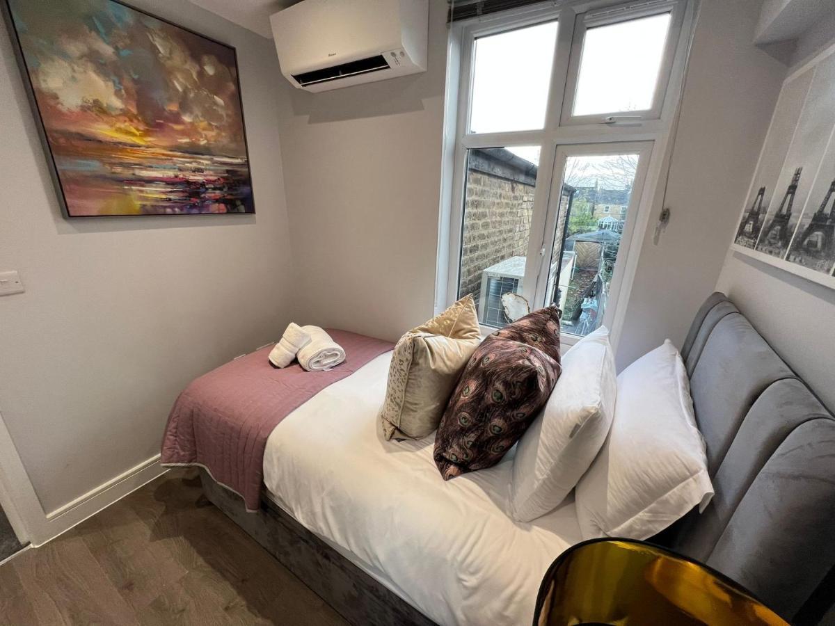 Aisiki Apartments At Stanhope Road, North Finchley, Airconditioned Multiple 2 Or 3-Bedroom, Pet-Friendly Duplex Flats, King Or Twin Beds, Airconditioned & Free Wi-Fi Exterior foto