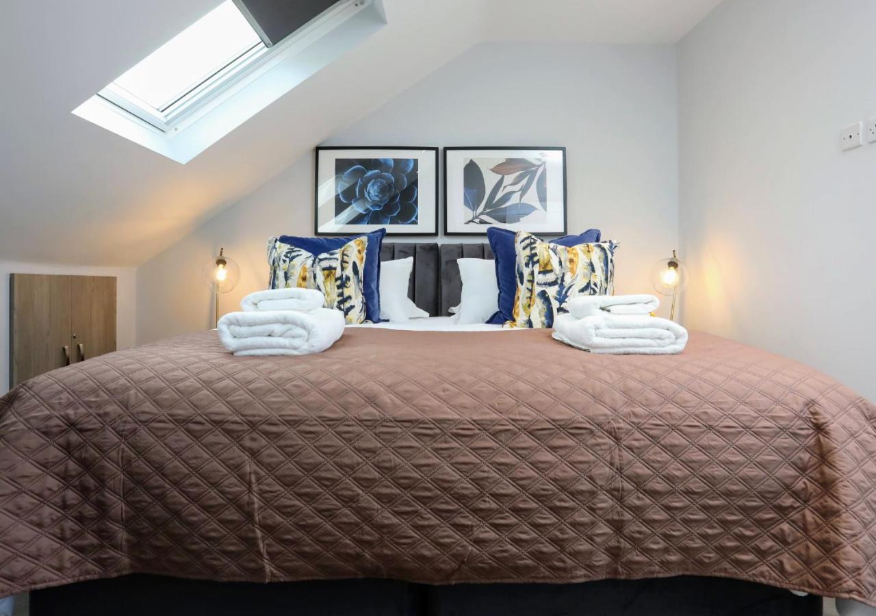 Aisiki Apartments At Stanhope Road, North Finchley, Airconditioned Multiple 2 Or 3-Bedroom, Pet-Friendly Duplex Flats, King Or Twin Beds, Airconditioned & Free Wi-Fi Exterior foto