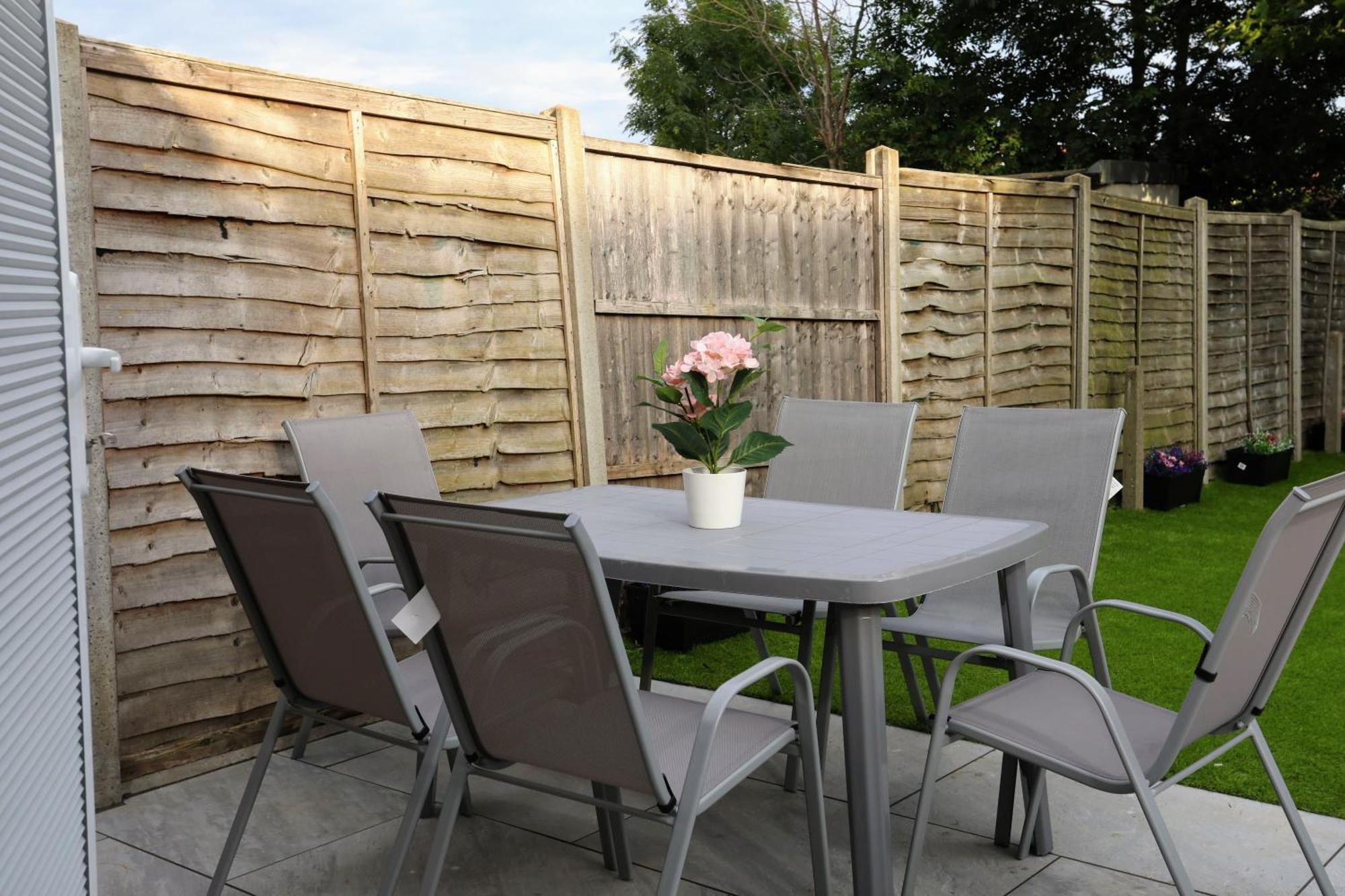 Aisiki Apartments At Stanhope Road, North Finchley, Airconditioned Multiple 2 Or 3-Bedroom, Pet-Friendly Duplex Flats, King Or Twin Beds, Airconditioned & Free Wi-Fi Exterior foto
