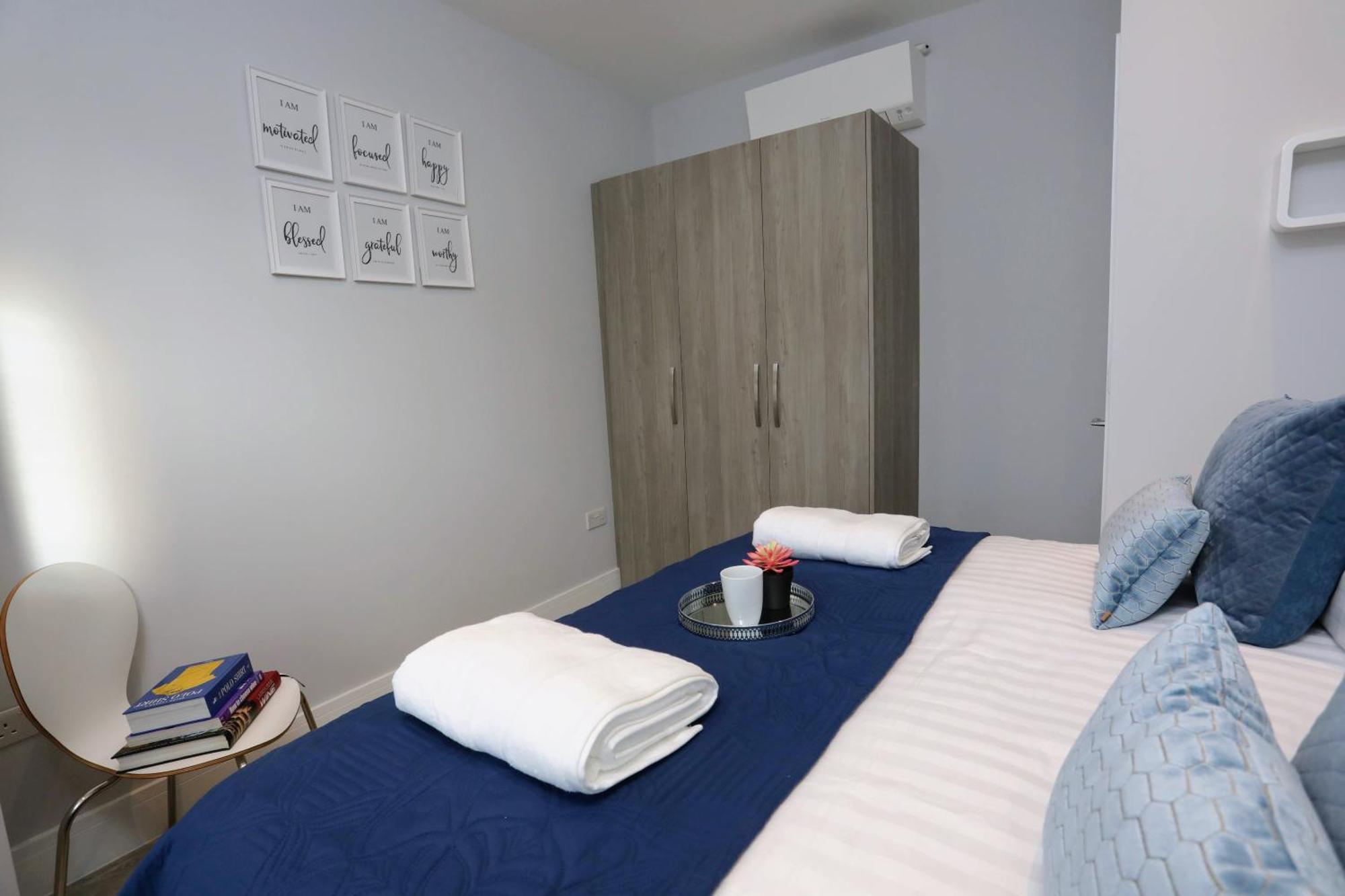 Aisiki Apartments At Stanhope Road, North Finchley, Airconditioned Multiple 2 Or 3-Bedroom, Pet-Friendly Duplex Flats, King Or Twin Beds, Airconditioned & Free Wi-Fi Exterior foto