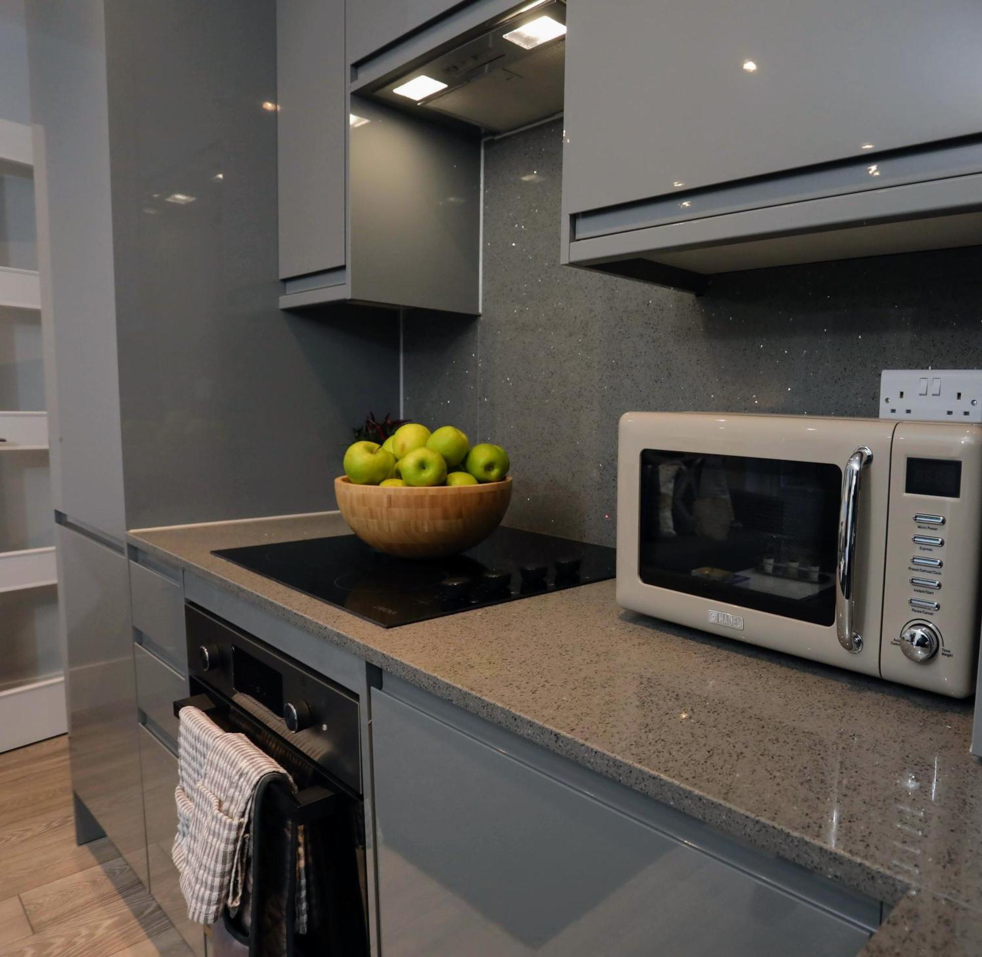Aisiki Apartments At Stanhope Road, North Finchley, Airconditioned Multiple 2 Or 3-Bedroom, Pet-Friendly Duplex Flats, King Or Twin Beds, Airconditioned & Free Wi-Fi Exterior foto