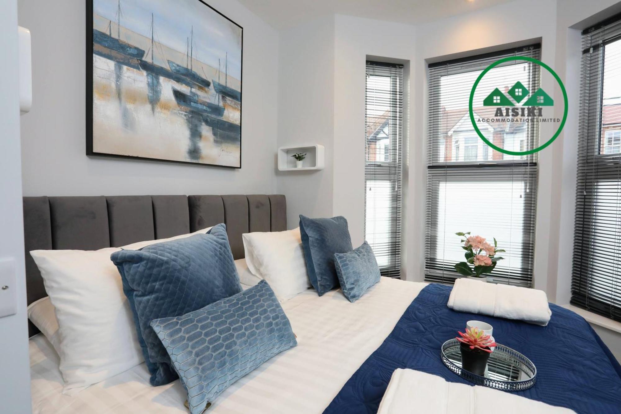 Aisiki Apartments At Stanhope Road, North Finchley, Airconditioned Multiple 2 Or 3-Bedroom, Pet-Friendly Duplex Flats, King Or Twin Beds, Airconditioned & Free Wi-Fi Exterior foto