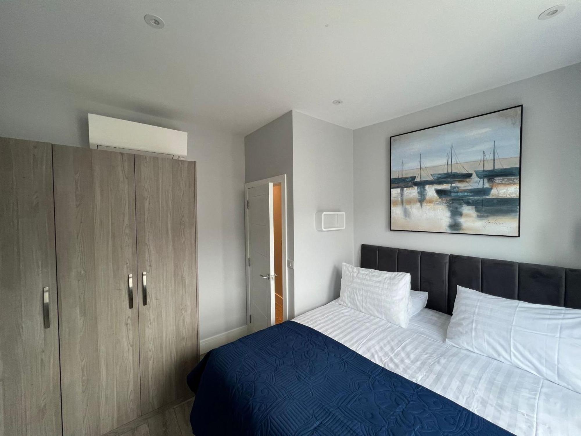 Aisiki Apartments At Stanhope Road, North Finchley, Airconditioned Multiple 2 Or 3-Bedroom, Pet-Friendly Duplex Flats, King Or Twin Beds, Airconditioned & Free Wi-Fi Exterior foto